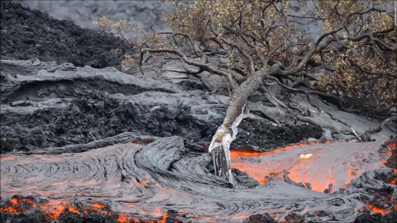 CNNE 520764 - #eldatodehoy- alerta en hawai por posible erupcion de volcan