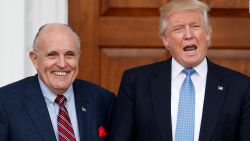 CNNE 520849 - giuliani cambia la narrativa en el caso cohen