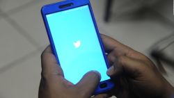 CNNE 521010 - ¿tienes twitter? cambia tu contrasena ahora