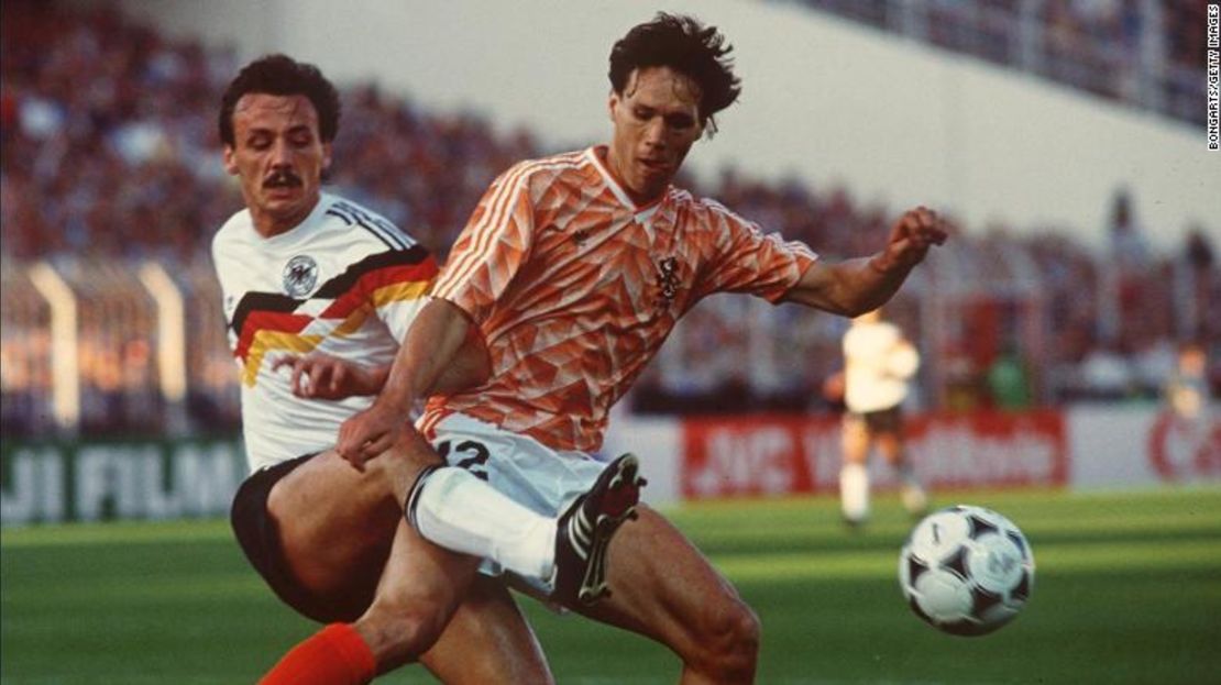 El uniforme que estrenó Holanda en 1988 se volvió legendario.