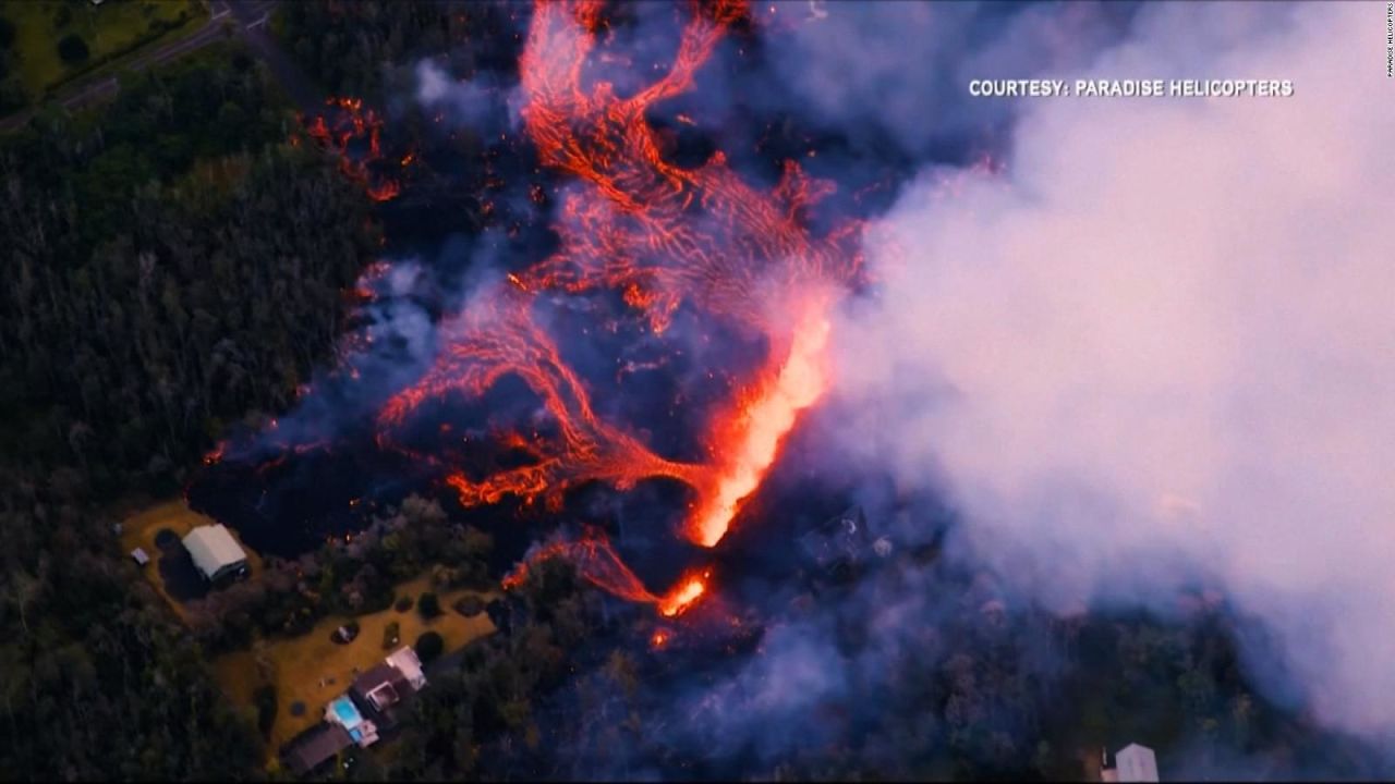 CNNE 521645 - #minutocnn- erupcion del volcan kilauea deja decenas de casas destruidas en hawai