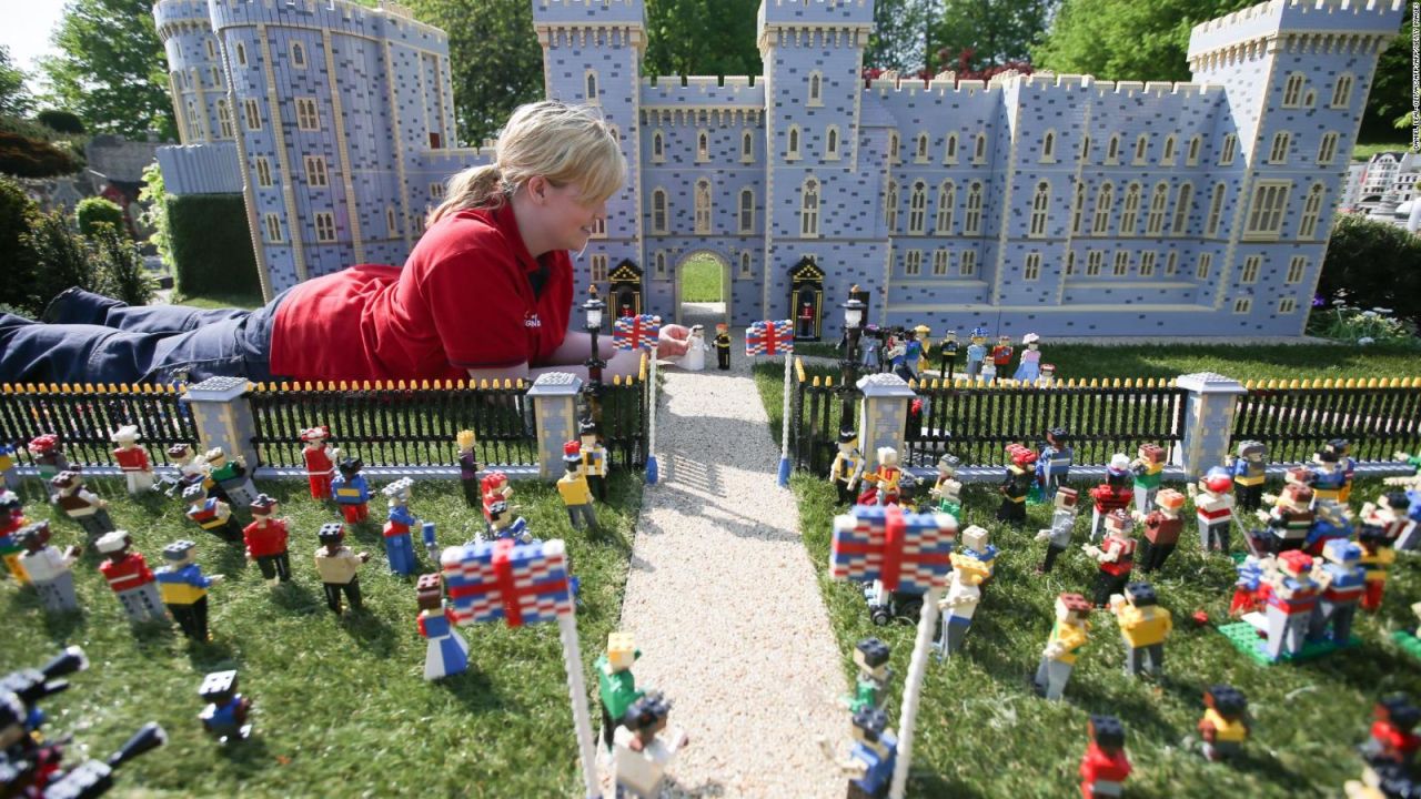 CNNE 522504 - #laimagendeldia- replica de la boda real en el castillo de windsor