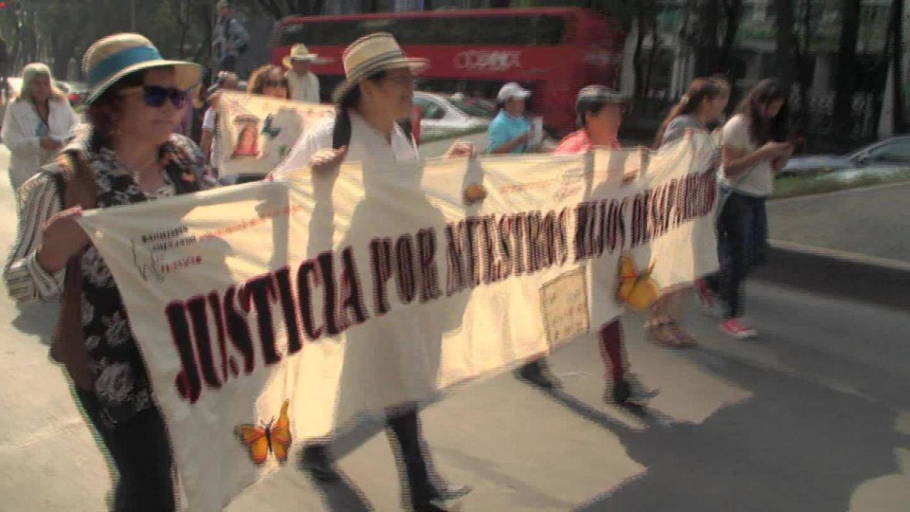 CNNE 523017 - triste 10 de mayo para las madres de desaparecidos en mexico