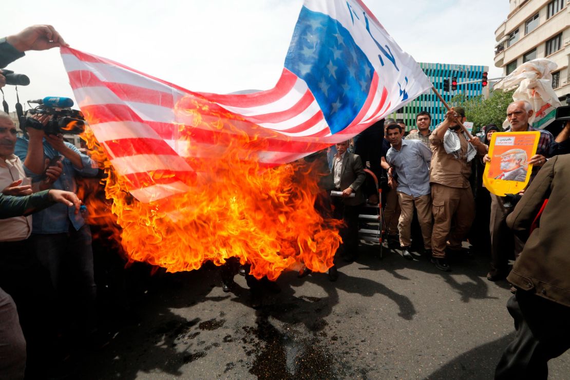 CNNE 523136 - 180511083458-bt101-iran-flag-burning-05112018