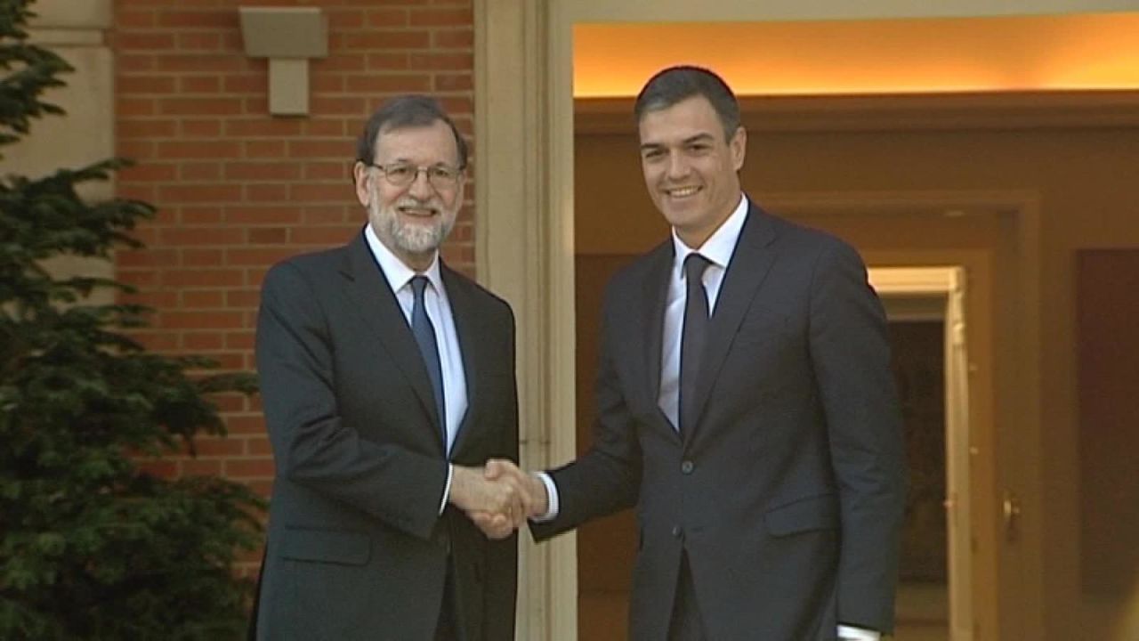 CNNE 523981 - rajoy evalua discurso de torra con lider de la oposicion