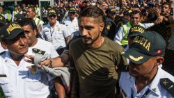 CNNE 524124 - paolo guerrero regresa a peru tras sancion del tas