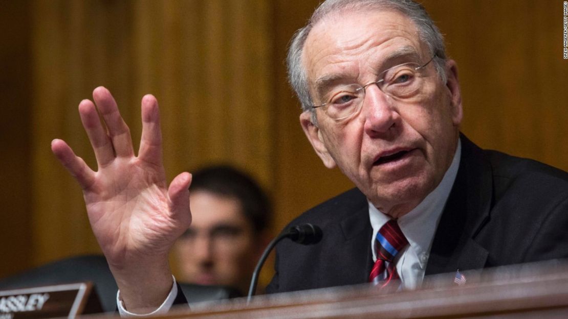 El republicano Chuck Grassley, presidente del Comité Judicial del Senado de Estados Unidos.