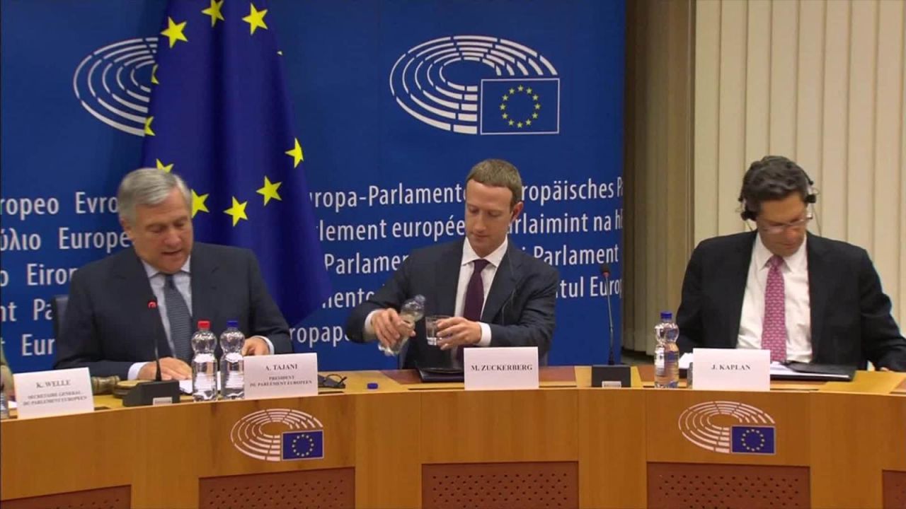 CNNE 526890 - mark zuckerberg se disculpa ante parlamento europeo