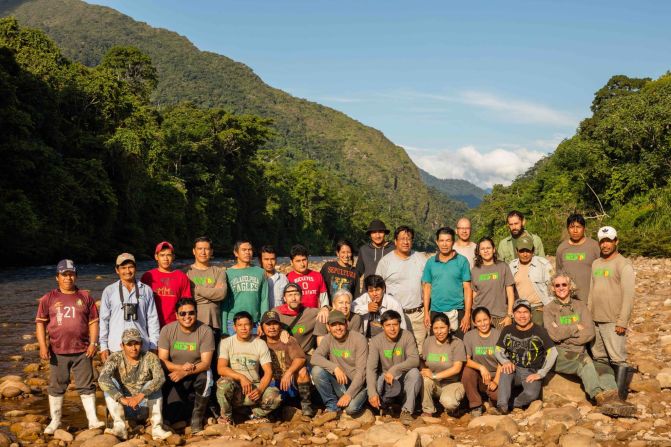 El equipo de investigadores de la Expedición Identidad Madidi se internaron más de dos años en el Parque Madidi para explorar los secretos desconocidos de este santuario de biodiversidad.