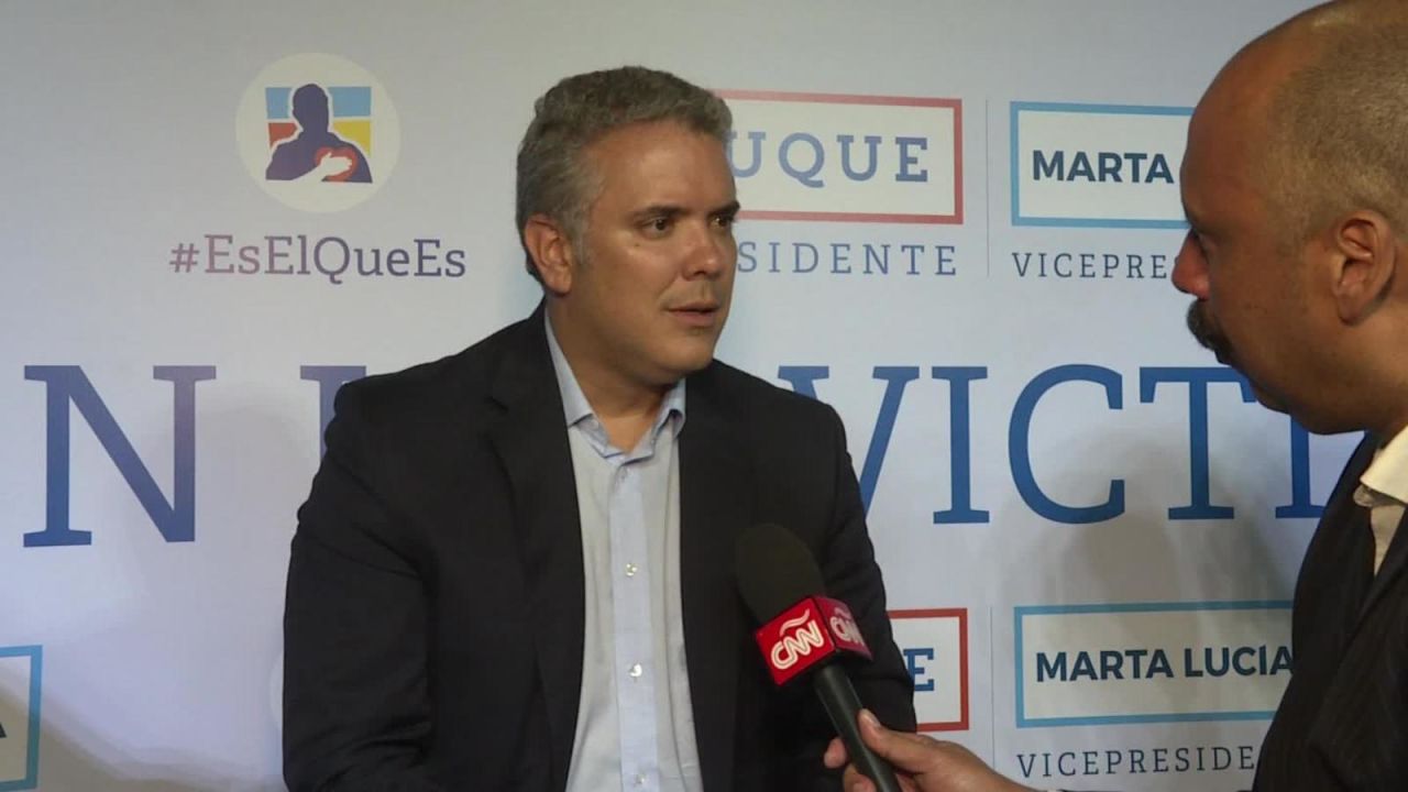 CNNE 527743 - ivan duque- "cuando me atacan respondo con propuestas"