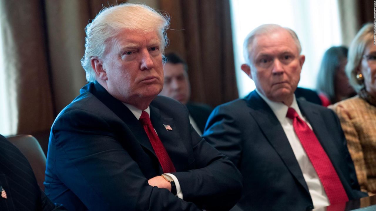 CNNE 529113 - trump arremete contra sessions en twitter