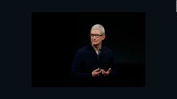 CNNE 530785 - tim cook- la privacidad es un derecho humano fundamental