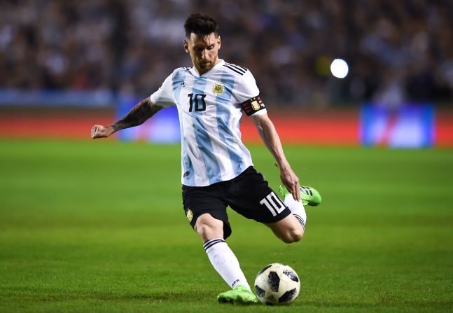 Lionel Messi (Argentina). Posición: delantero. Valor de mercado: 211,096 millones de dólares.