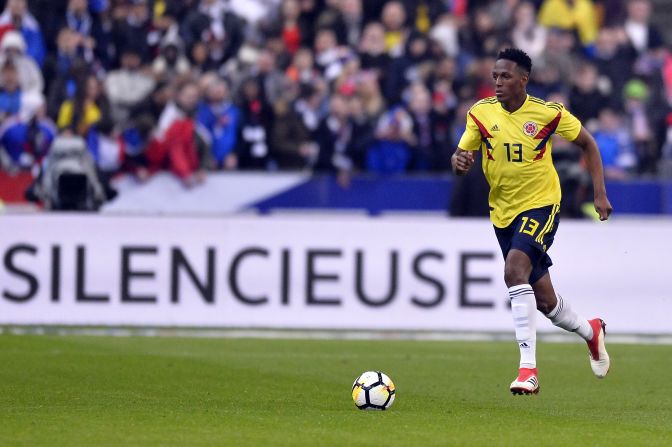 Los más pesados | 9. Yerry Mina (Colombia). Defensa del FC Barcelona, Mina pesa 95 kilos, mide 1,94 metros y llevará el número 13 en su camiseta.