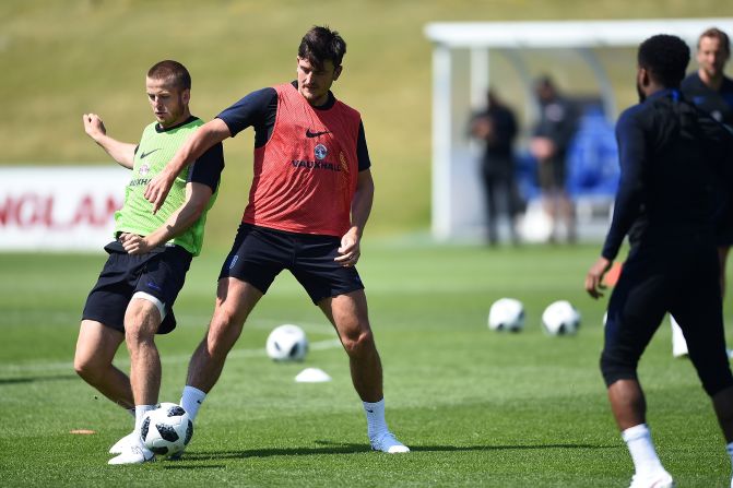 Los más pesados| 3. Harry Maguire (Inglaterra). Defensa del Leicester City de su país. Tiene 25 años, mide 1,93 metros y pesa 98 kilos.