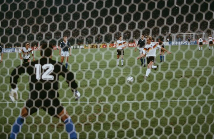 En Italia, en 1990, la Copa del Mundo se la llevó Alemania en un partido disputado contra Argentina.