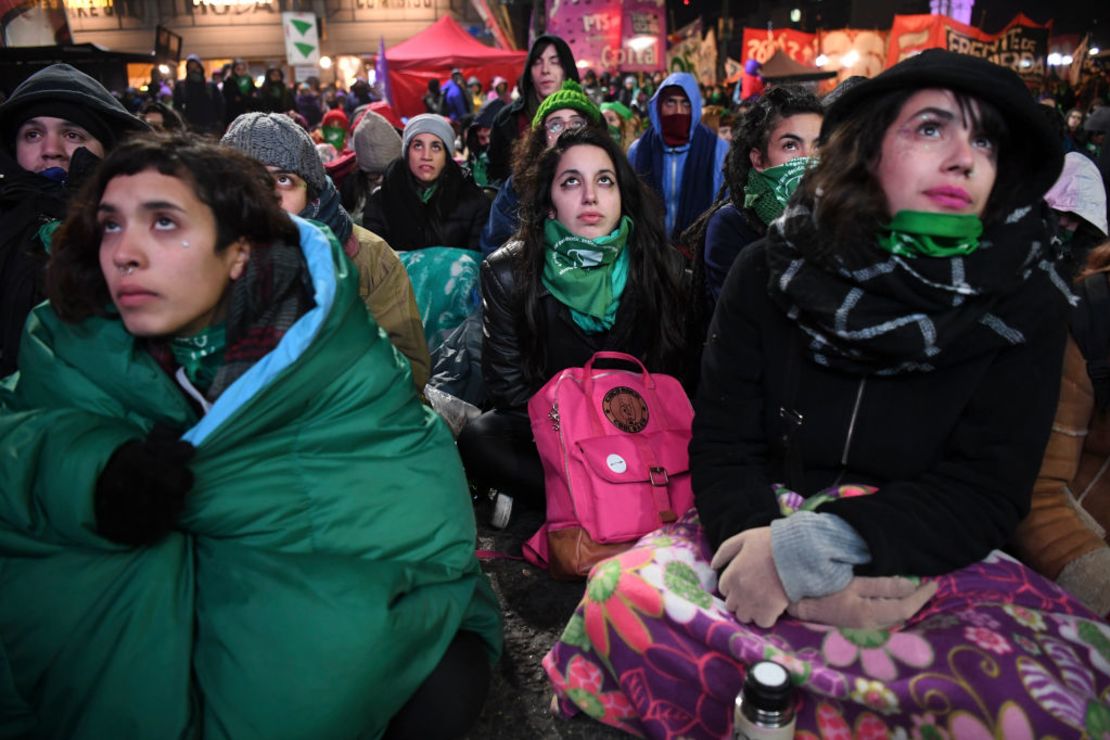 CNNE 533843 - argentina-abortion-bill-demonstration