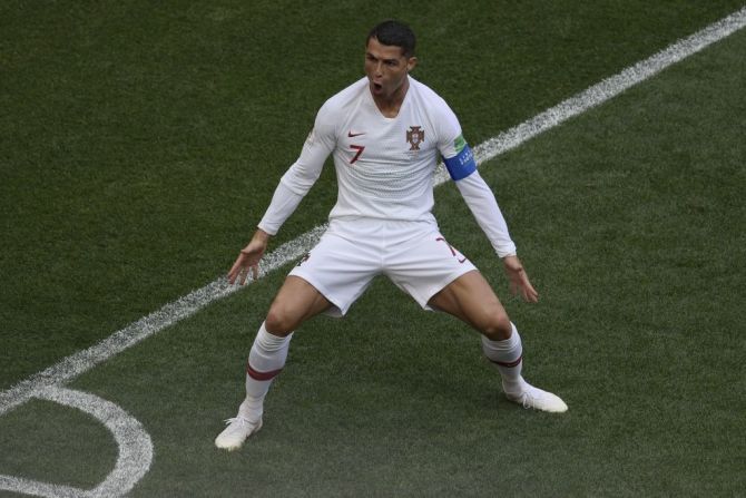 CR7 celebra su gol a los 5 minutos. El partido terminó 1 a 0 a favor de Portugal.