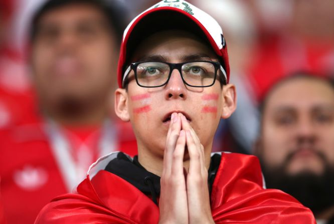 Los hinchas peruanos en Rusia le hicieron fuerza a la selección de Perú de principio a fin a pesar de acabar el encuentro con un gol en contra.