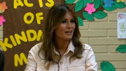 CNNE 536365 - melania trump hace una visita sorpresa a las instalaciones fronterizas