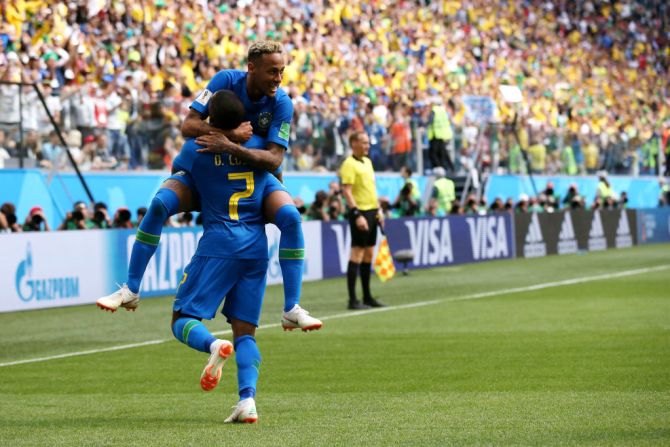 Neymar anotó el segundo gol ante Costa Rica en el minuto 90+7 para darle una contundente victoria a Brasil, que queda hasta el momento liderando el Grupo E con 4 puntos.