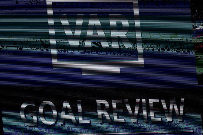 El VAR volvió a ser protagonista: los empates del grupo B gracias a la revisión tecnológica pusieron a España en octavos y de primero.