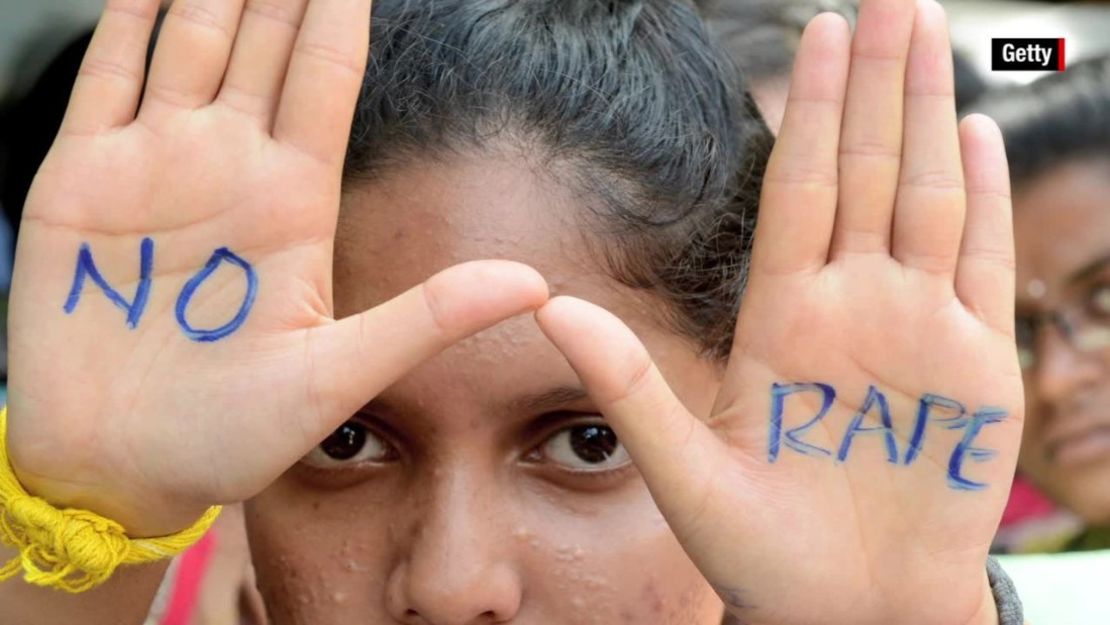 Manifestación contra violaciones en la India.