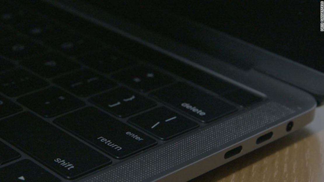 Apple busca solucionar los defectos de sus MacBook.