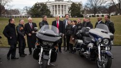 CNNE 537938 - los aranceles al acero y aluminio que decreto el presidente donald trump afectan hasta a las legendarias motocicletas harley-davidson