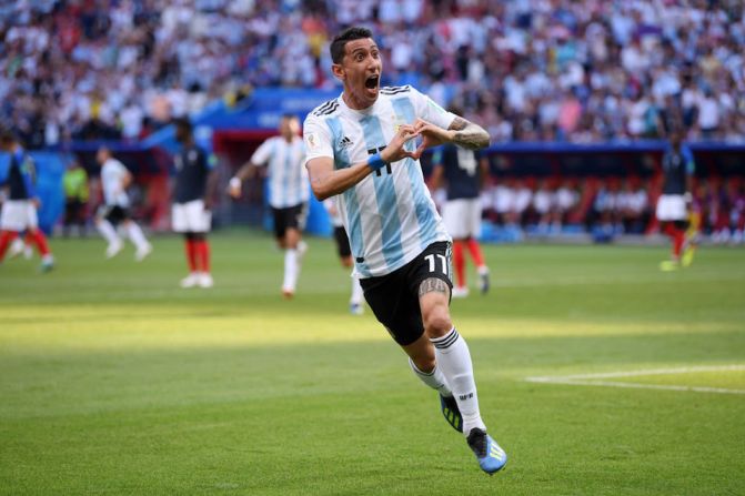 Un potente tiro de Ángel Di María le dio el empate a Argentina, con el cual se irían al medio tiempo.