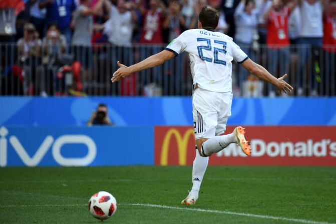 Pero Rusia empató antes del descanso de medio tiempo.