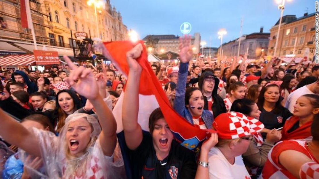 Los fanáticos croatas celebraron en Zagreb.