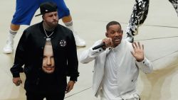 CNNE 544627 - will smith y nicky jam a puro baile en la calles de moscu