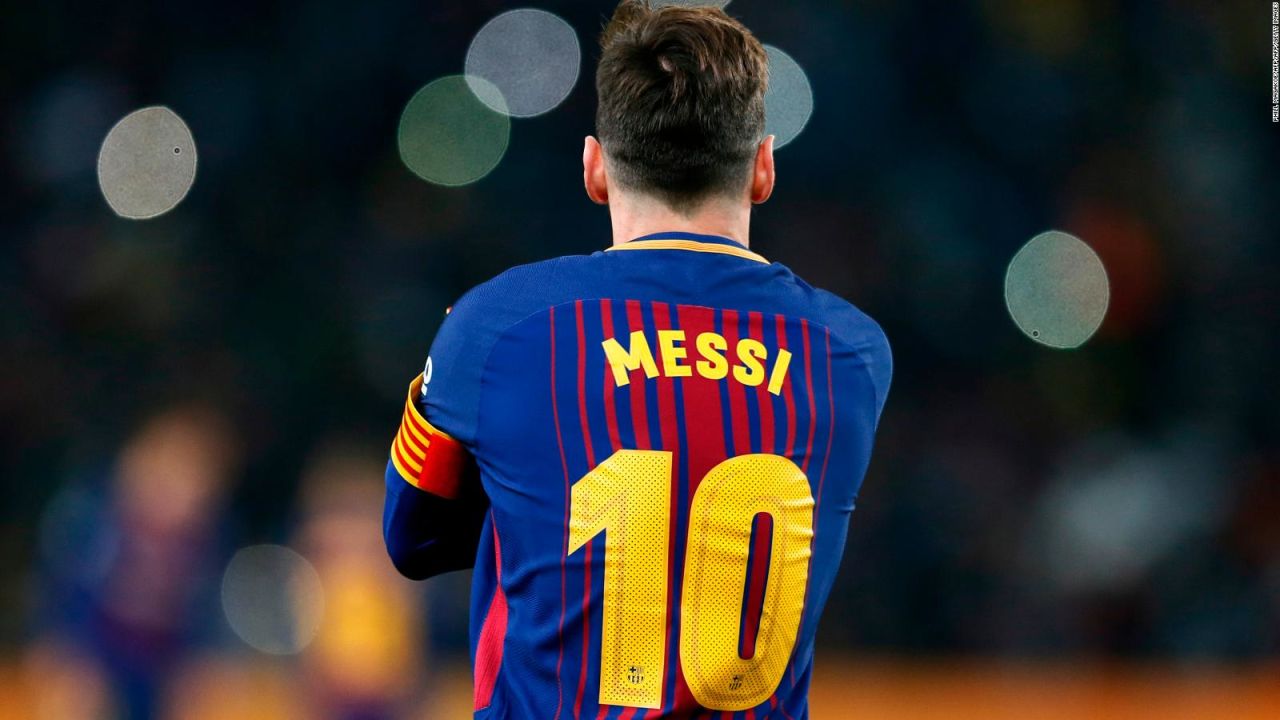 CNNE 547012 - hace 10 anos que messi usa la camiseta '10' del barca