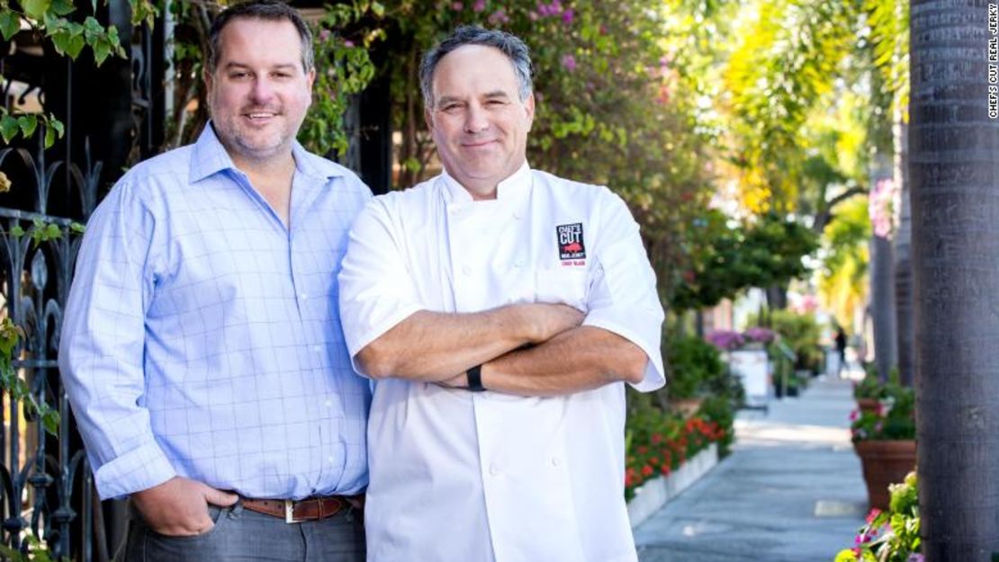 Los cofundadores de Chef's Cut Real Jerky, Dennis Riedel, a la izquierda, y Blair Swiler.