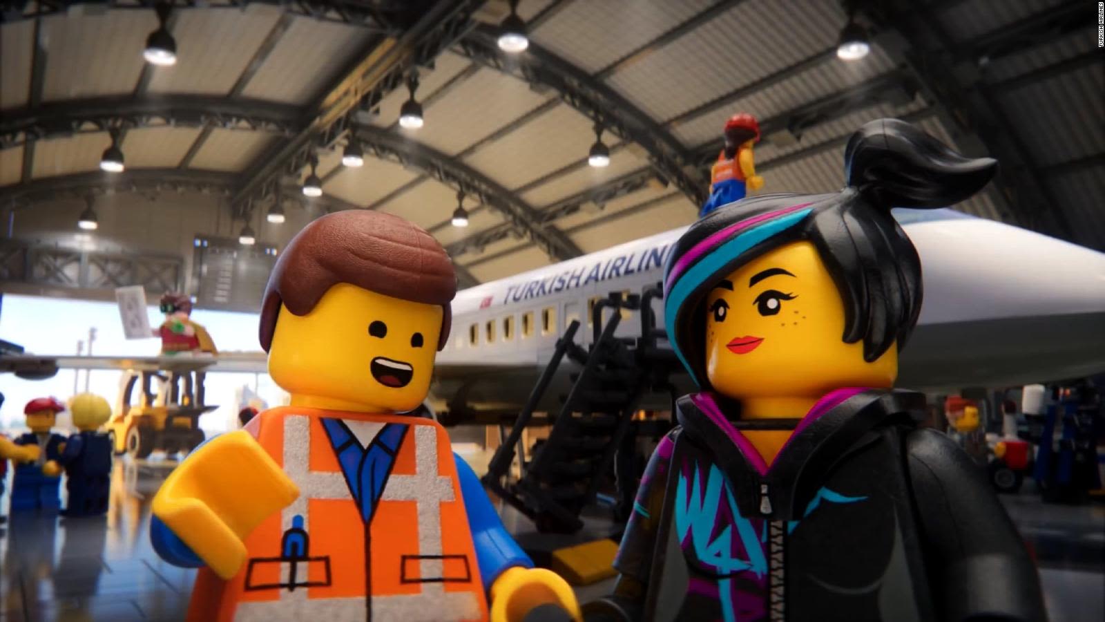 Turkish Airlines presenta nuevo video de seguridad con personajes de Lego |  CNN