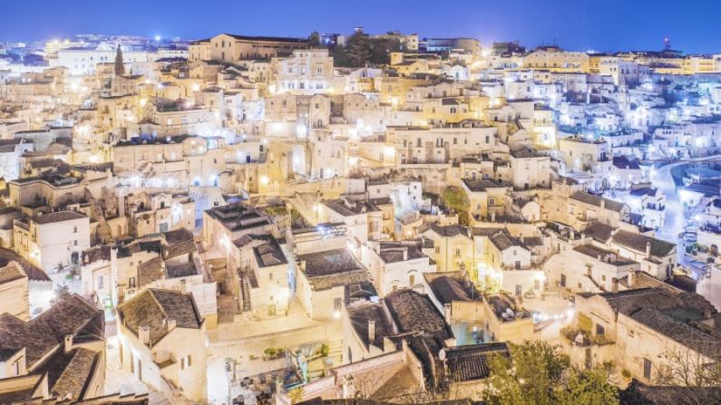 Imágenes desde Murgia. El fotógrafo también recomienda ver Matera desde Murgia, una colina al otro lado del barranco sobre el cual se construye la ciudad.