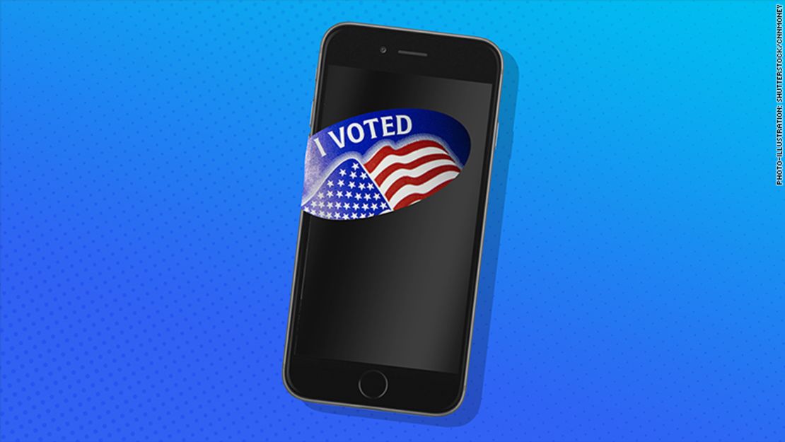 Votar a través de una app en un teléfono inteligente, la opción que algunos votantes tendrán disponible para sufragar en Virginia Occidental, Estados Unidos.