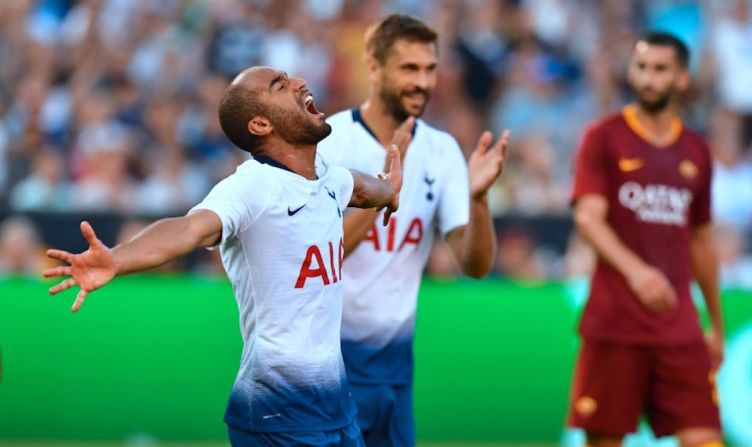 BRASIL: Lucas Moura del Tottenham.