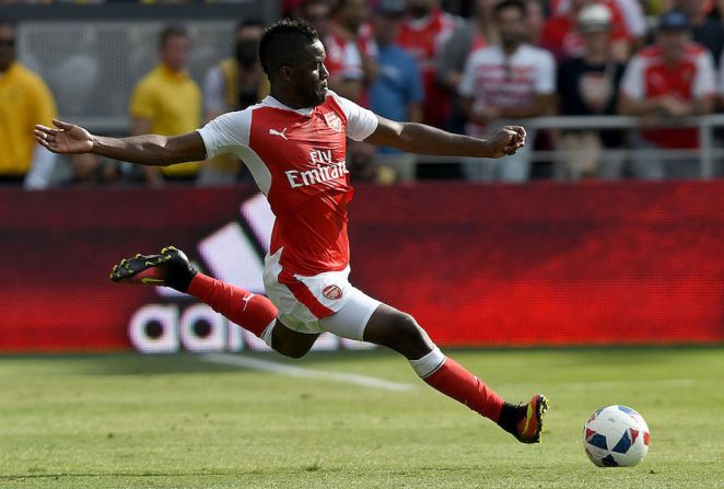 COSTA RICA: Joel Campbell del Arsenal.