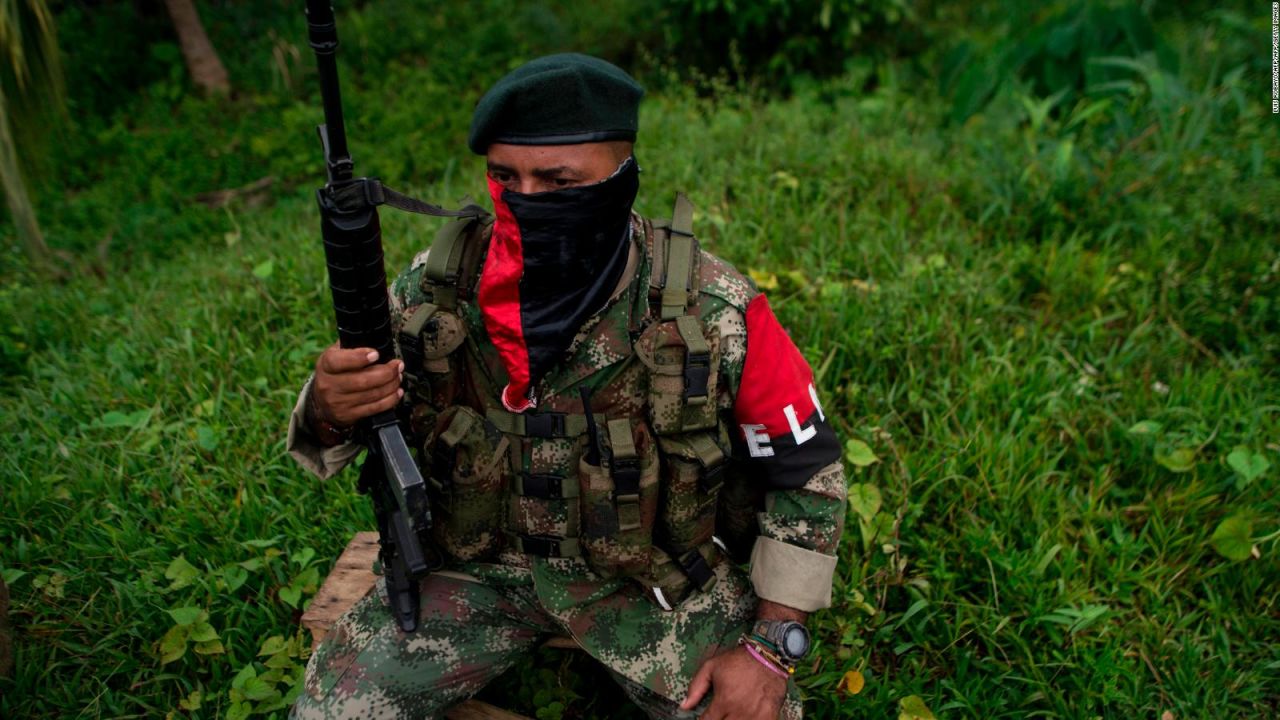 CNNE 552914 - colombia- justicia ordena la captura de guerrilleros del eln