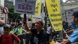 CNNE 553446 - lider independentista exige la libertad de hong kong