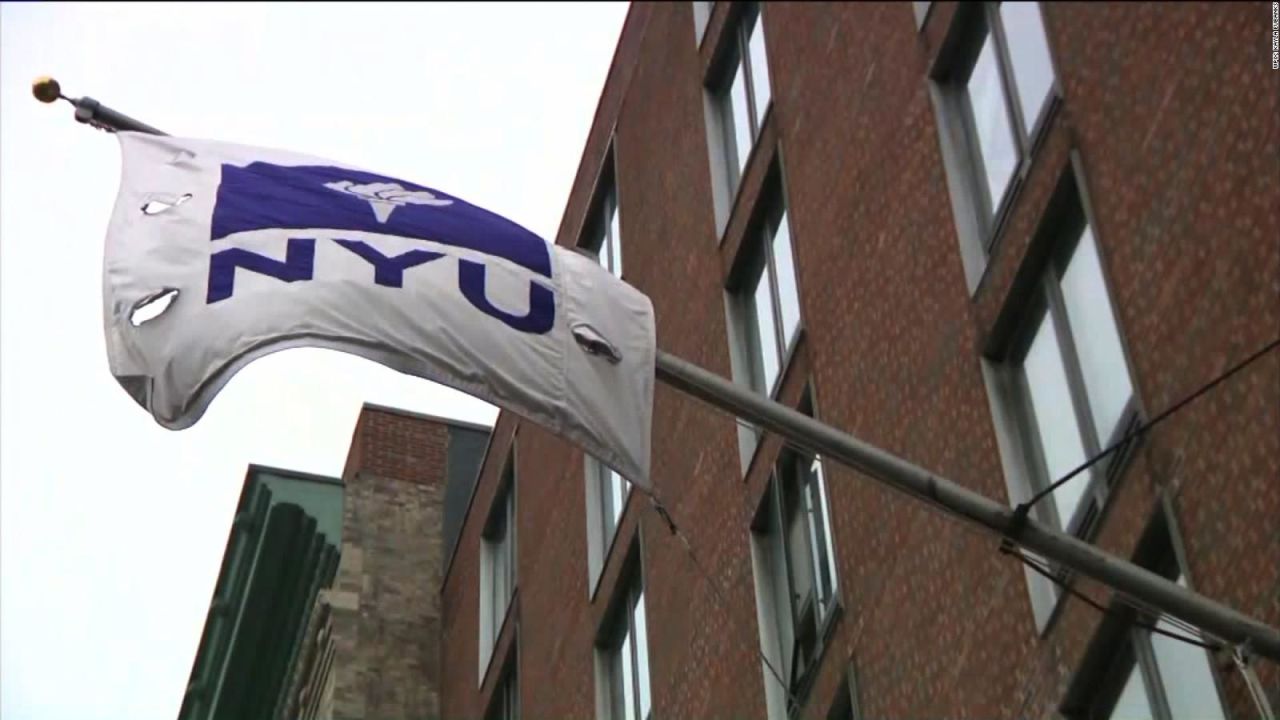 CNNE 554436 - nyu ofrece matricula gratuita a estudiantes de medicina