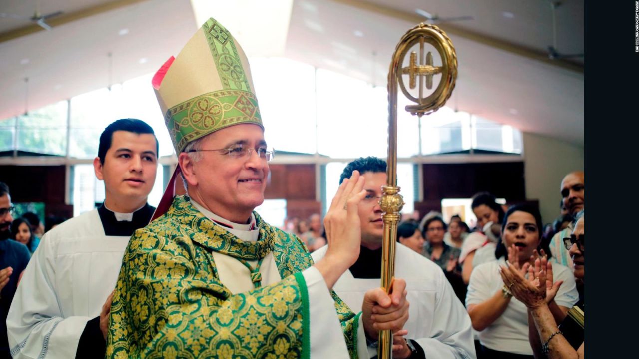 CNNE 556058 - "hay obispos que parecen venir del infierno"- eden pastora