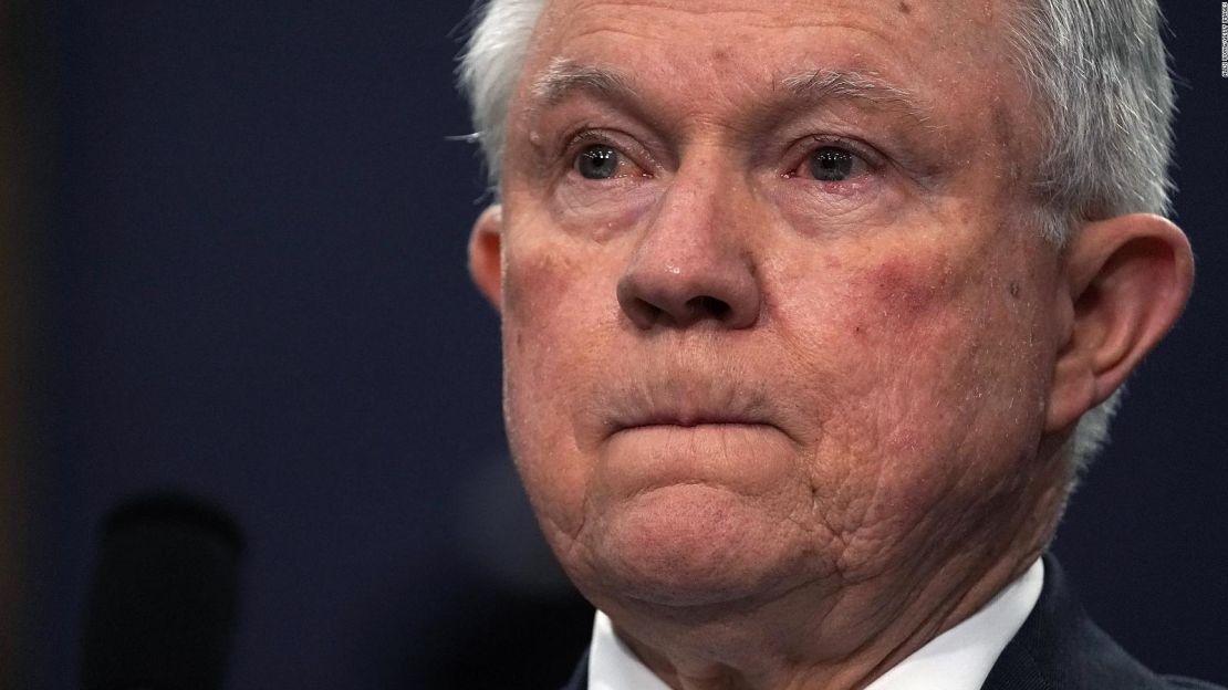 CNNE 557822 - trump redobla sus ataques contra sessions