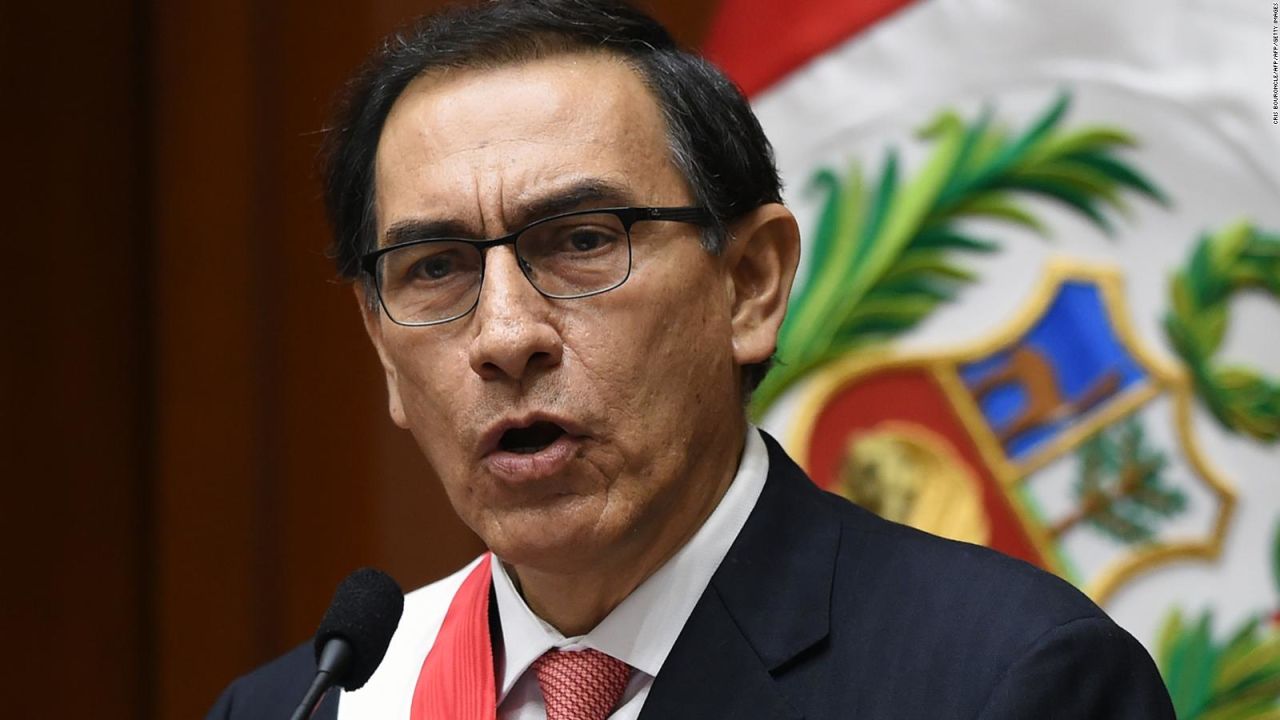 CNNE 558573 - vizcarra no puede jugar a maquiavelo si luego la va a hacer de cantinflas