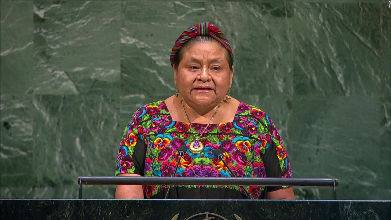 CNNE 559927 - rigoberta menchu critica a presidente de guatemala