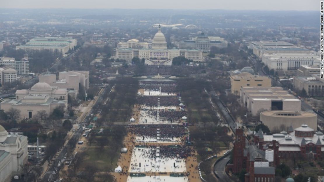 Imagen del público asistente a la ceremonia de toma de posesión de Donald Trump.