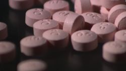 CNNE 568013 - epidemia de opioides en estados unidos