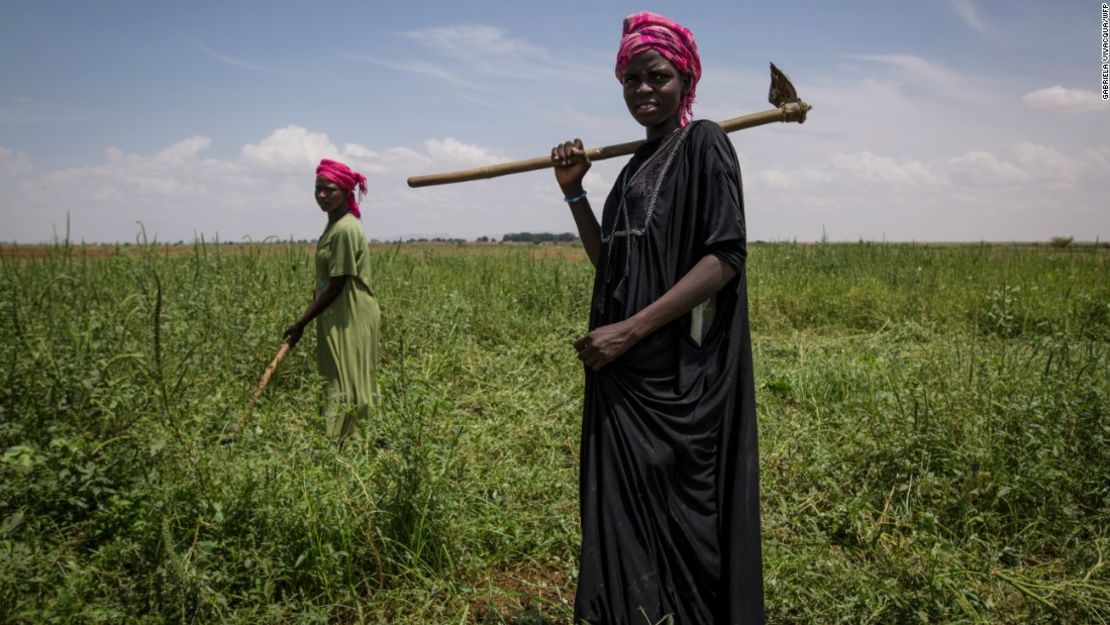 CNNE 568544 - sudan-women-farm-super-tease